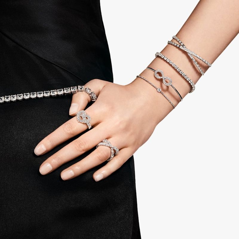 Brazalete-Hyperbola-Simbolo-del-infinito-Blanco-Recubrimiento-en-rodio